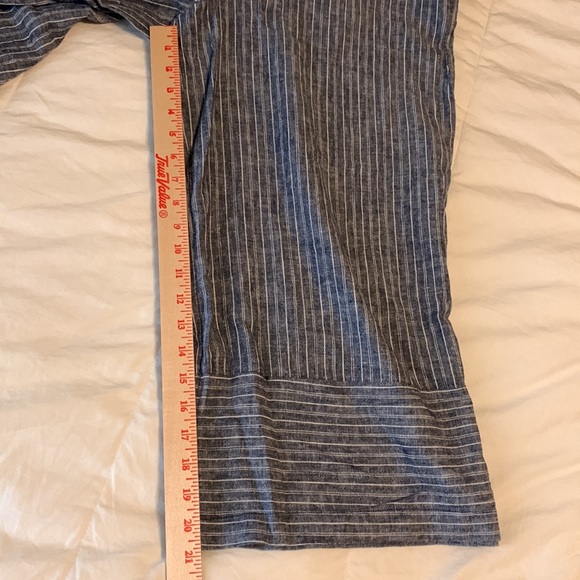 Beachlunchlounge Linen cropped jumpsuit - Picture 5 of 9